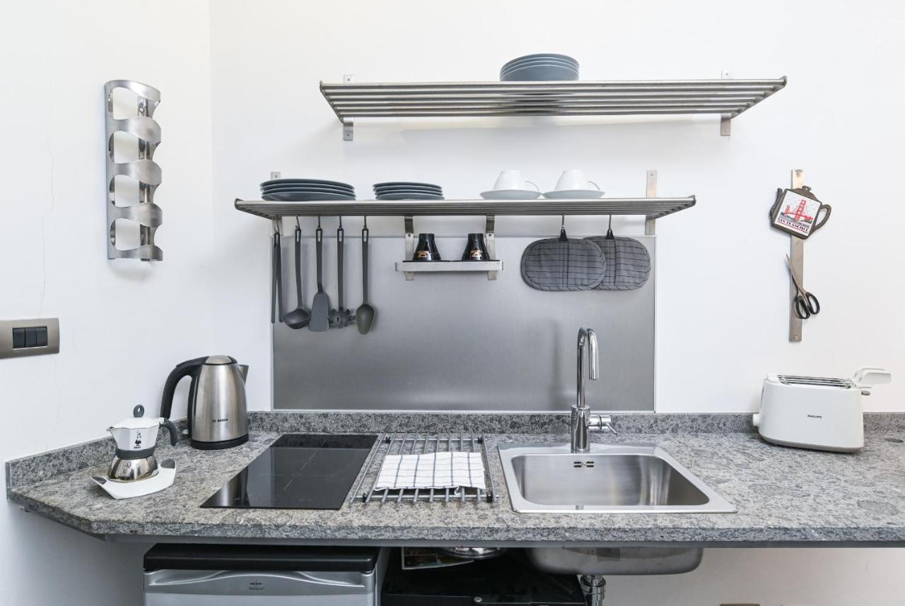 The Essential Trastevere Design Studio Rom Exteriör bild