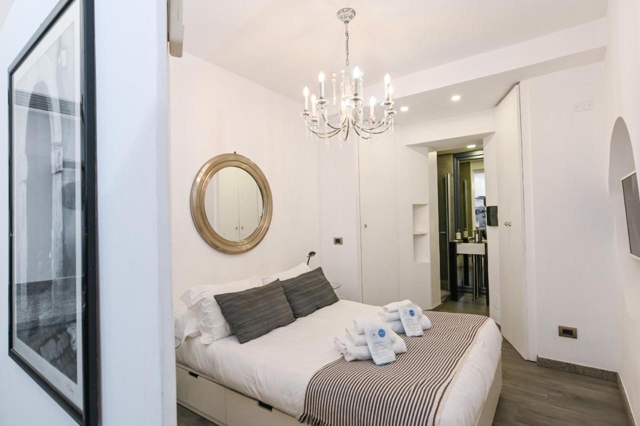 The Essential Trastevere Design Studio Rom Exteriör bild