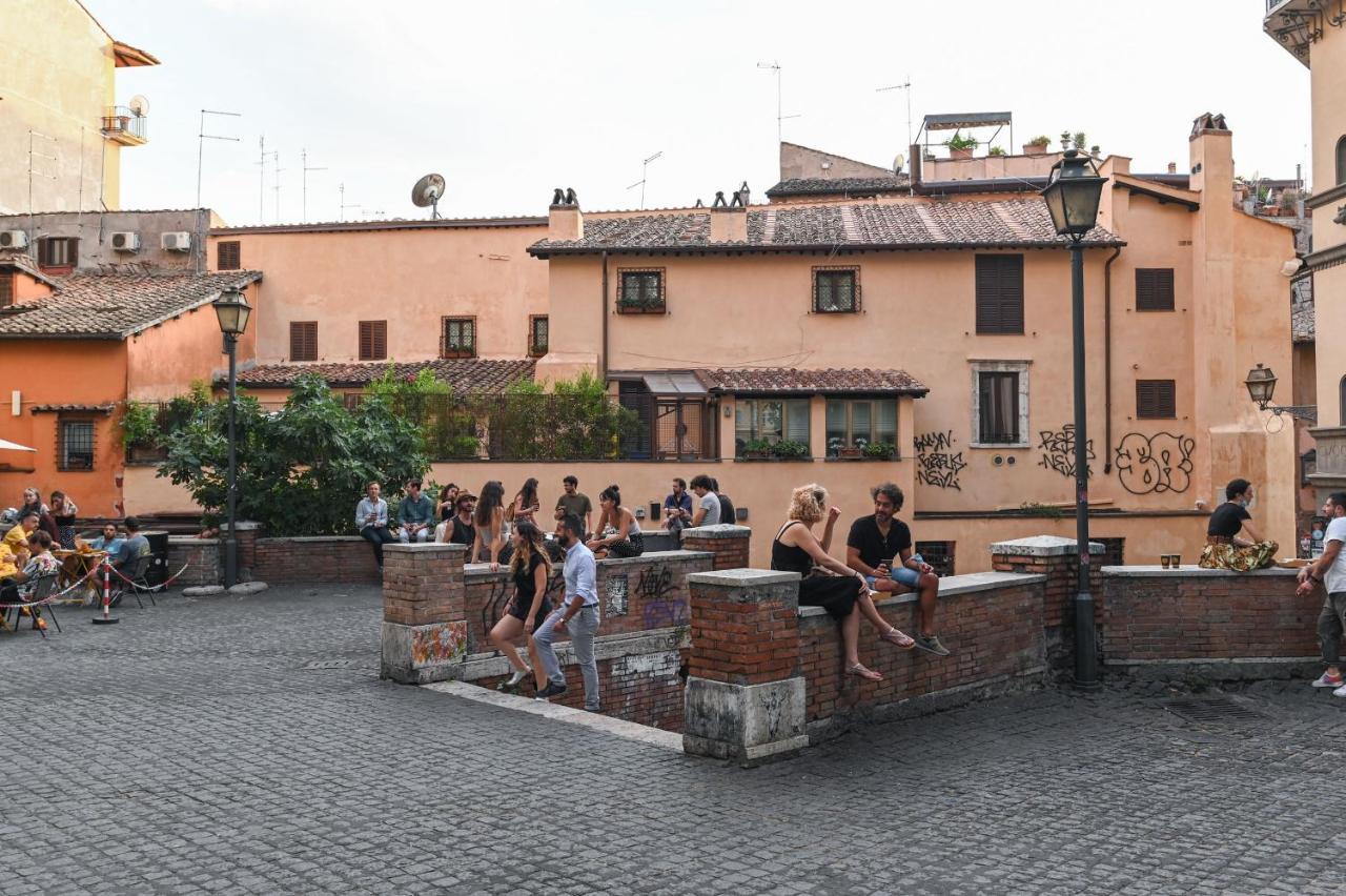 The Essential Trastevere Design Studio Rom Exteriör bild