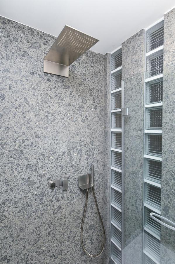 The Essential Trastevere Design Studio Rom Exteriör bild